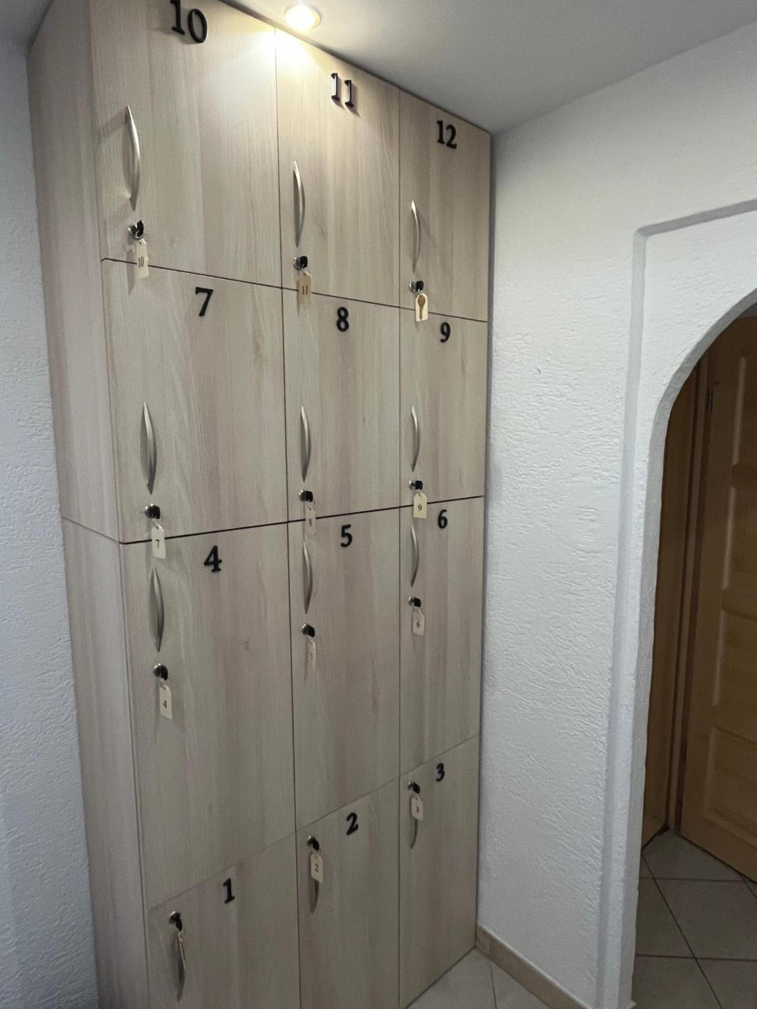 Bad Stuben Hostel Turčianske Teplice Zewnętrze zdjęcie